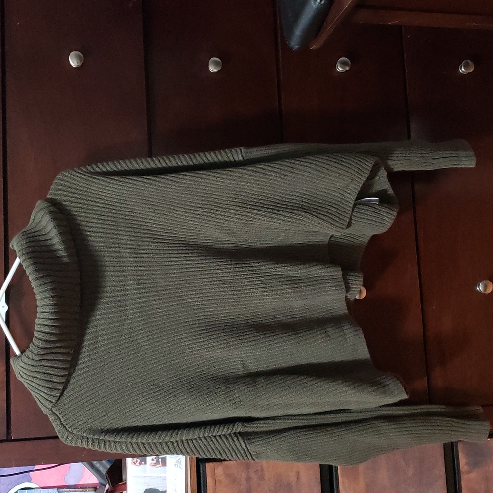 Turtle Neck Crop Top Sweater